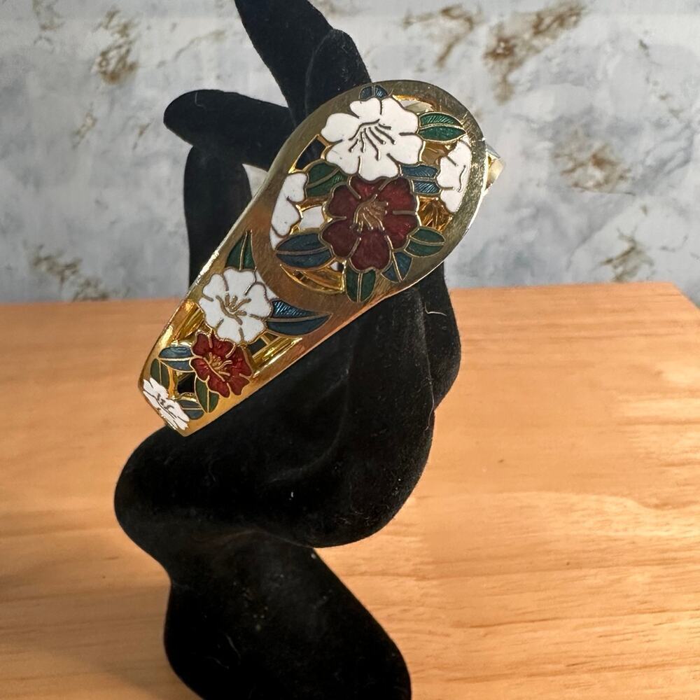 Vintage Cloisonné Floral Enamel Hinged Bangle Bracelet Gold Tone